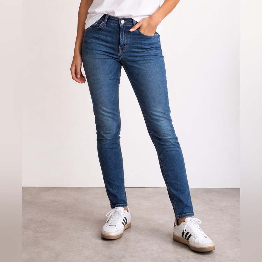 J Brand The Skinny Women's Blue Jeans Size 31 Made in USA